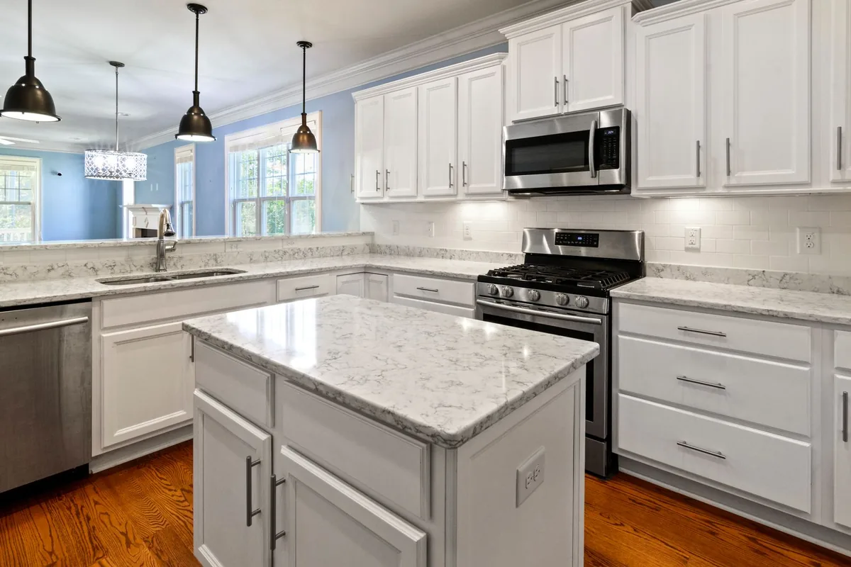 Filth & Squalor Cleanup in Briarcliff, Seattle, WA